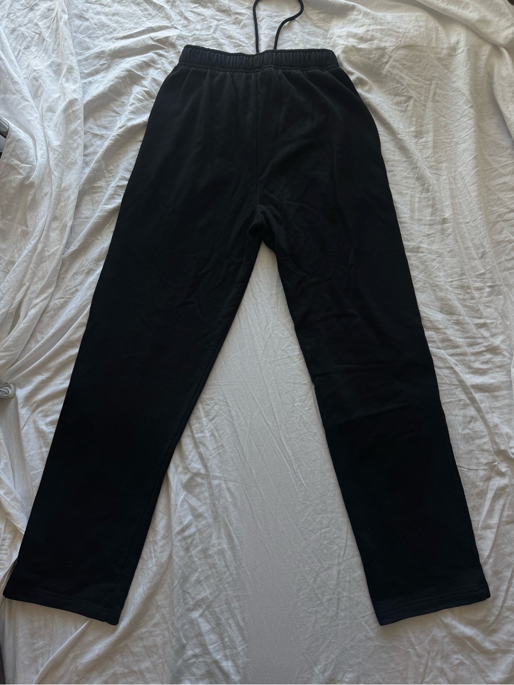 Women’s Alo Black Sweatpants XS - Picture 2 of 3
